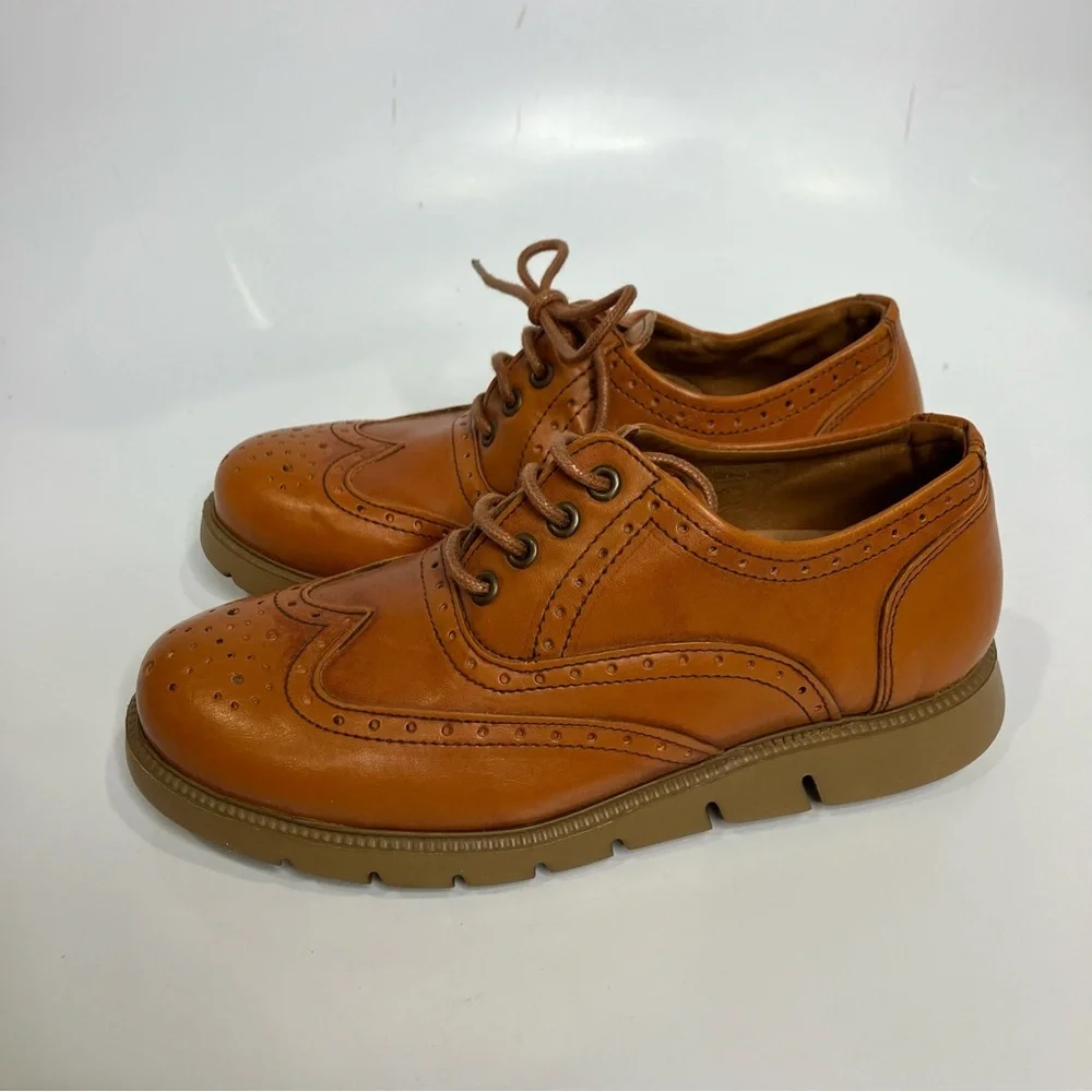 Vince Camuto‎ Warble wingtip shoes tan boys size 13.5